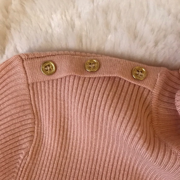 Calvin Klein pink turtleneck sweater - Picture 3 of 6